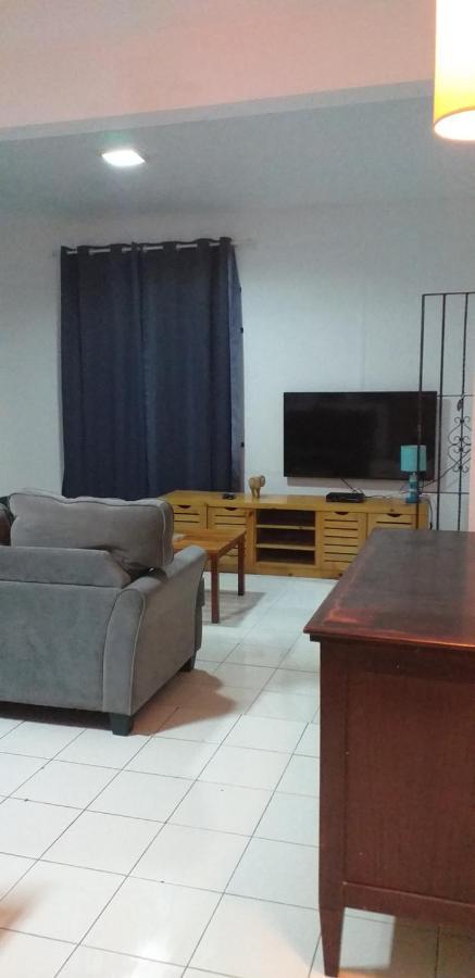 Corinne Villa A 300M From The Beach 格兰贝伊 外观 照片
