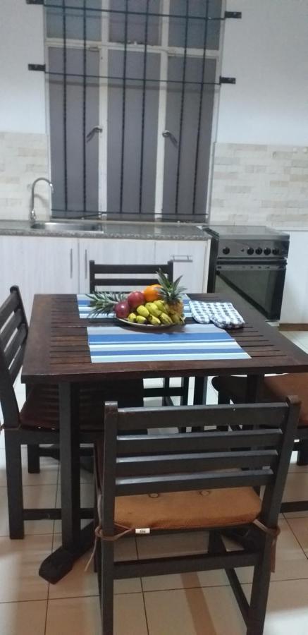 Corinne Villa A 300M From The Beach 格兰贝伊 外观 照片