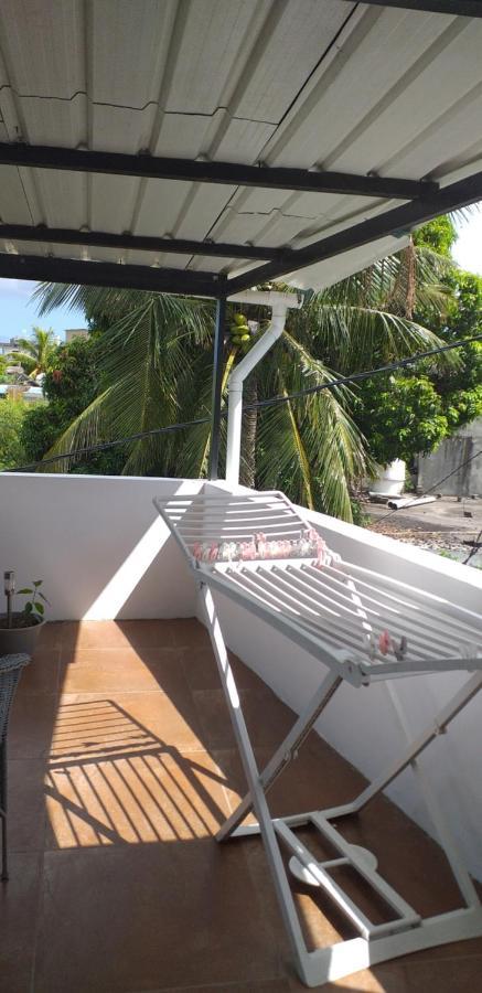 Corinne Villa A 300M From The Beach 格兰贝伊 外观 照片
