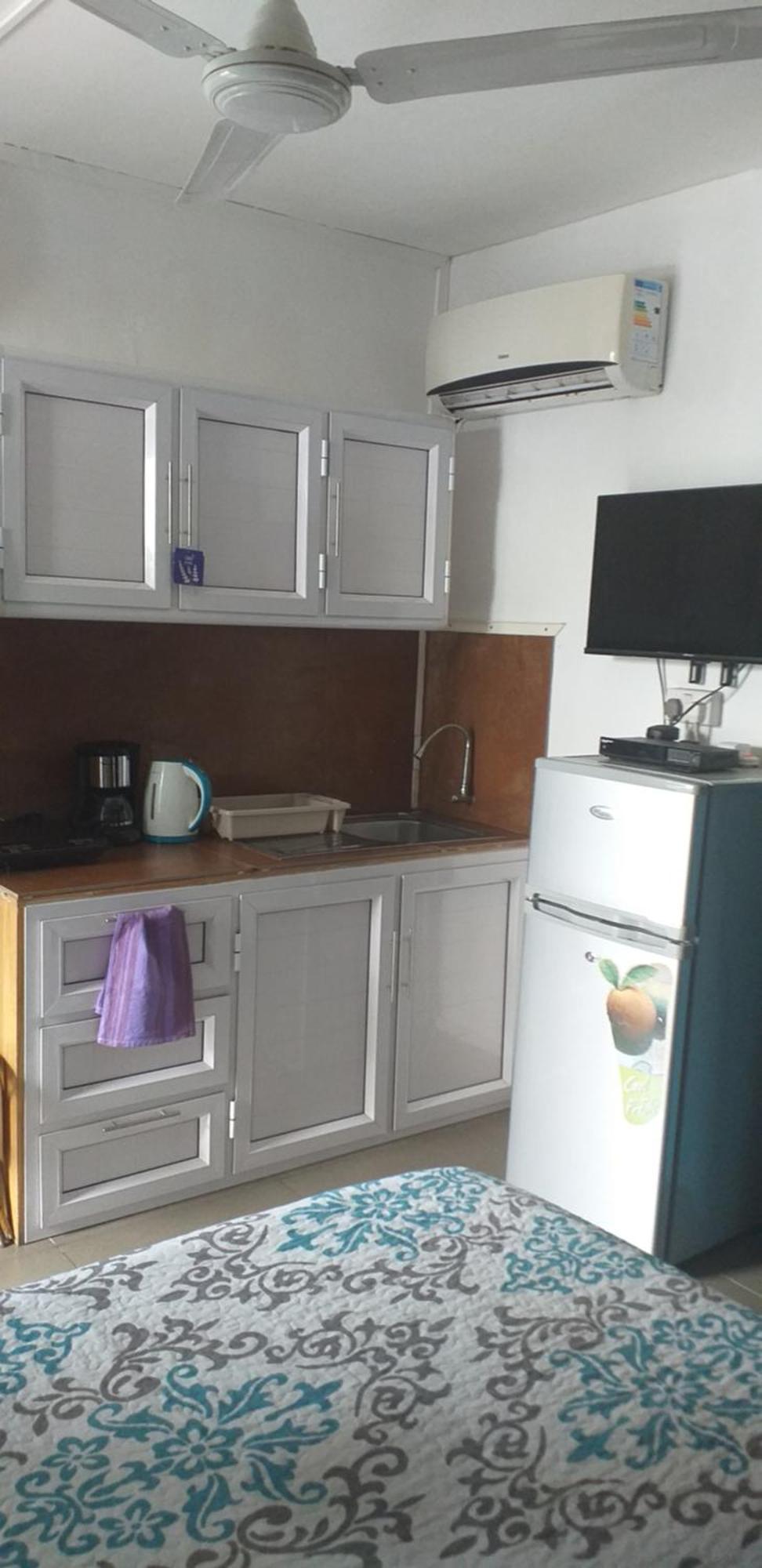 Corinne Villa A 300M From The Beach 格兰贝伊 外观 照片
