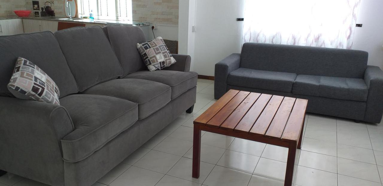 Corinne Villa A 300M From The Beach 格兰贝伊 外观 照片