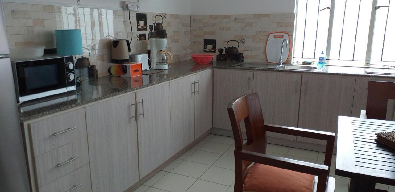 Corinne Villa A 300M From The Beach 格兰贝伊 外观 照片